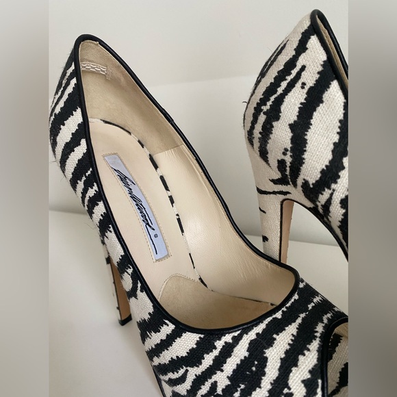 Brian Atwood Linen Zebra Print Open Toe Platform Pump
w/ Leather trim. - Picture 5 of 5